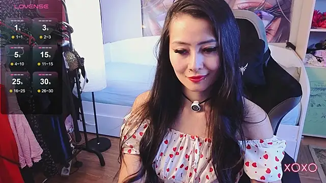 Milly  Foxy online show from June 13, 6:55 am