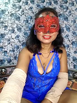 yours sugar babe online show from November 18, 11:00 am