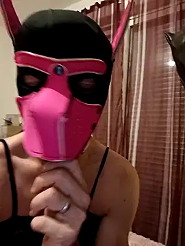 Puppydog33 online show from October 29, 8:55 pm