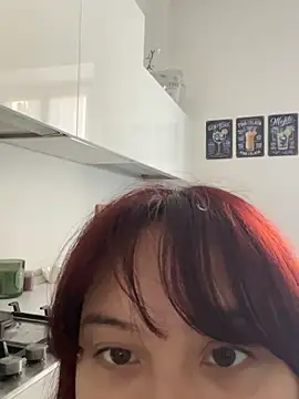 YumiLux online show from March 20, 9:14 am