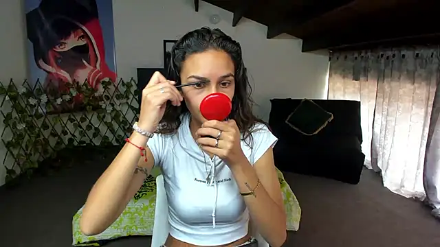 Skylovershot online show from November 21, 3:47 pm