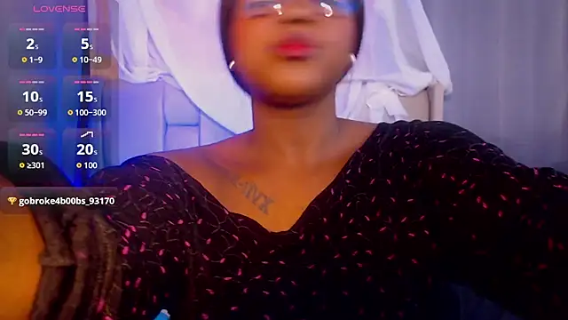 Mimi Gil online show from February 14, 1:24 pm