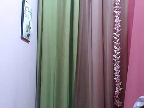 Shy SexyLady online show from October 12, 1:46 pm