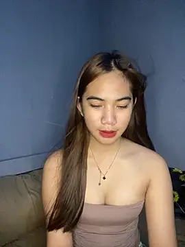 Shy SexyLady online show from March 29, 12:48 pm