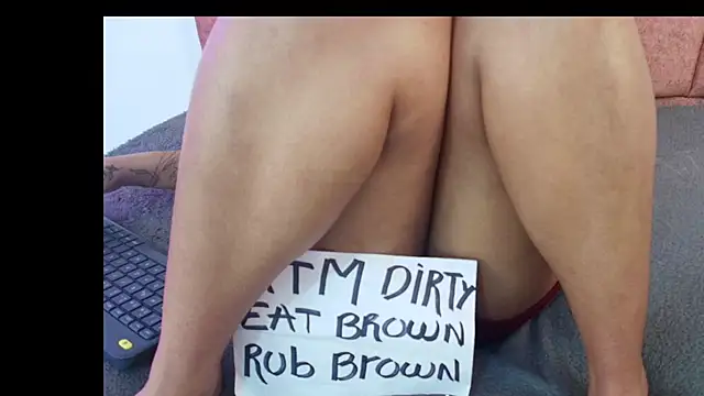 Brunette Messy1 online show from October 7, 9:52 pm