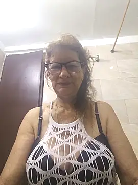 MaryLunne online show from December 15, 11:48 am