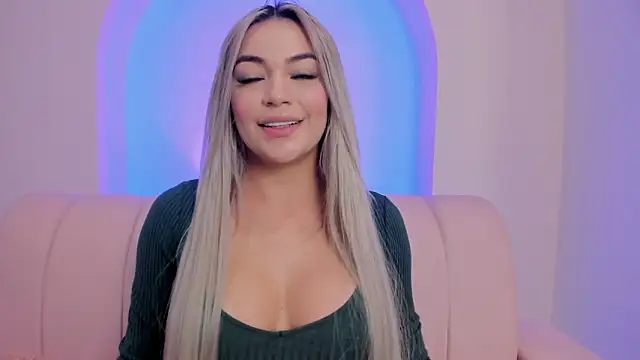 milaowens online show from February 16, 10:59 am