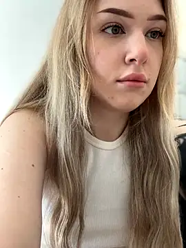 elliss  online show from September 30, 7:14 am