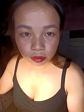 Snapshot of KumChyn chatting on September 22, 2:21 am KumChyn online show from September 22, 2:21 am