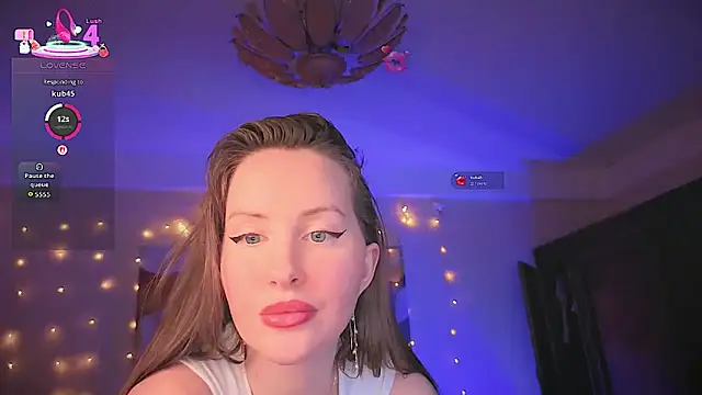 Sensual Orchid online show from March 2, 5:30 pm