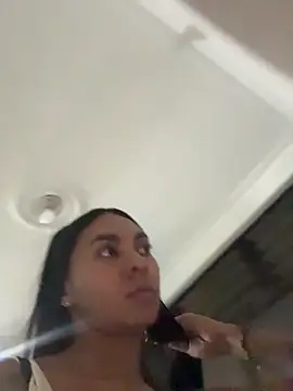 GiorgiaLuxee online show from November 13, 11:04 pm