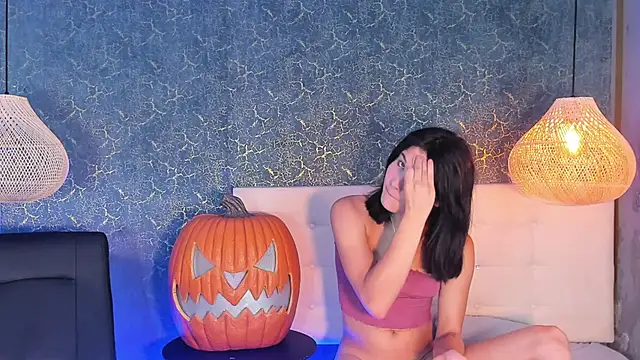 zorre  online show from October 25, 6:04 pm