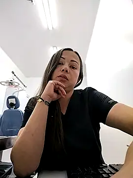 Snapshot of Madisson-04_ chatting on September 22, 7:45 pm Madisson-04 online show from September 22, 7:45 pm