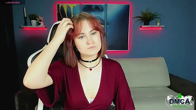 Roxy foxi online show from September 19, 8:02 am