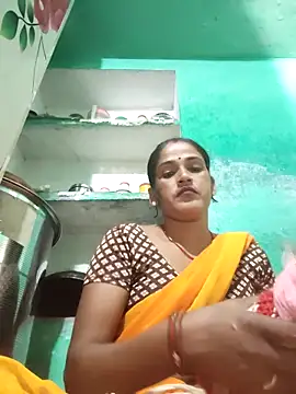 Nillohot online show from October 14, 9:45 am