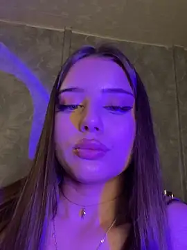 Snapshot of Immy_Megan chatting on September 12, 10:17 pm Immy Megan online show from September 12, 10:17 pm