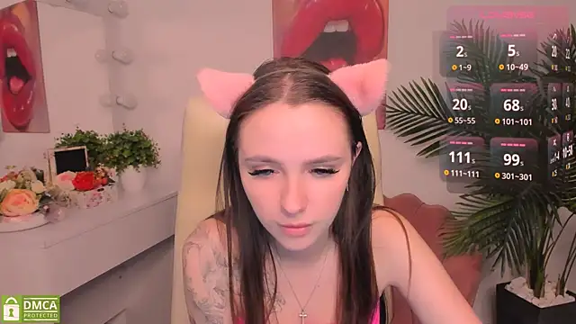 WildHoneyXO online show from September 29, 6:07 am