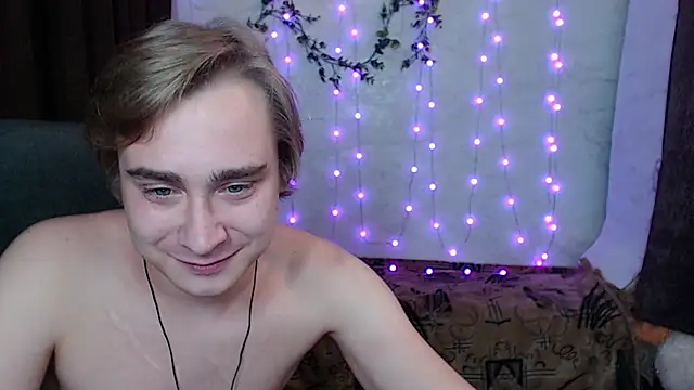 Lust4Money online show from October 31, 9:19 pm