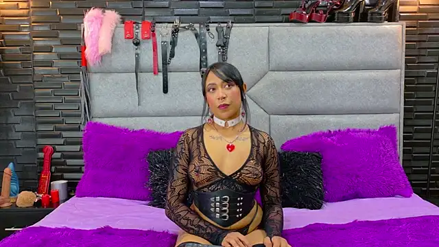 DaiaRousi online show from October 15, 2:36 am