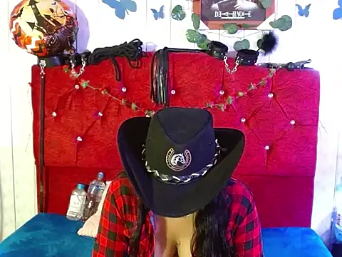 Snapshot of Emiily_Johamson chatting on October 21, 2:59 am Emiily Johamson online show from October 21, 2:59 am