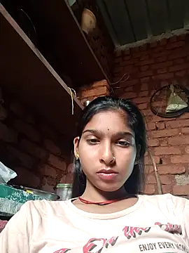 Snapshot of Yatiksha_Beby chatting on October 22, 10:53 am Yatiksha Beby online show from October 22, 10:53 am