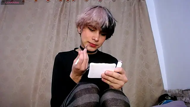 DaraKat18 online show from April 21, 2:04 am