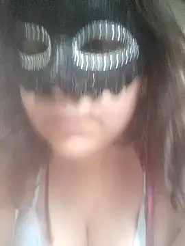 LOCA GIRL online show from September 13, 12:02 pm