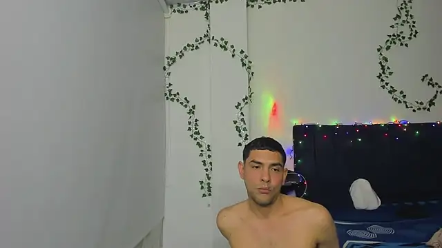 Owen Benkosky online show from November 12, 3:04 am