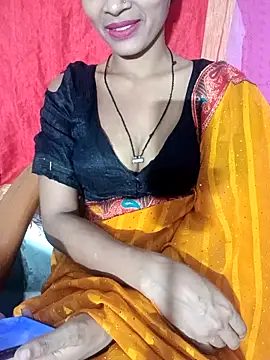 Bhabhilux2025 online show from March 31, 8:14 am