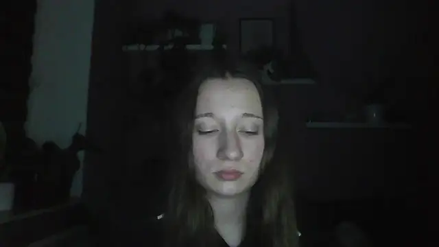 Snapshot of LindaPretty chatting on October 21, 8:02 pm LindaPretty online show from October 21, 8:02 pm
