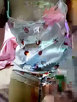 Yui-Linh online show from October 2, 12:59 am