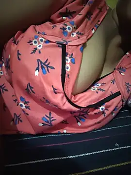 your favourite bhabhi online show from August 3, 8:29 am