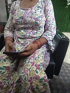 your favourite bhabhi online show from June 20, 9:46 am