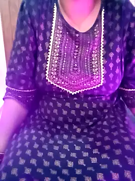 Snapshot of your_favourite_bhabhi chatting on September 11, 6:25 am your favourite bhabhi online show from September 11, 6:25 am