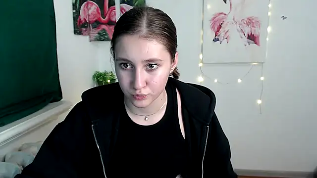 Milka kamila online show from November 13, 3:44 pm