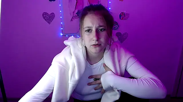 Milka kamila online show from September 23, 4:05 pm