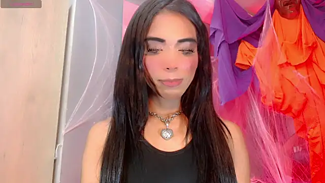 BabyAmatiis  online show from October 28, 1:06 pm