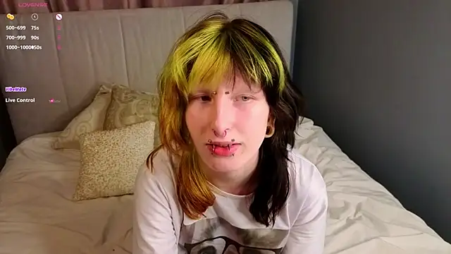 KandraCruser online show from November 14, 8:09 pm