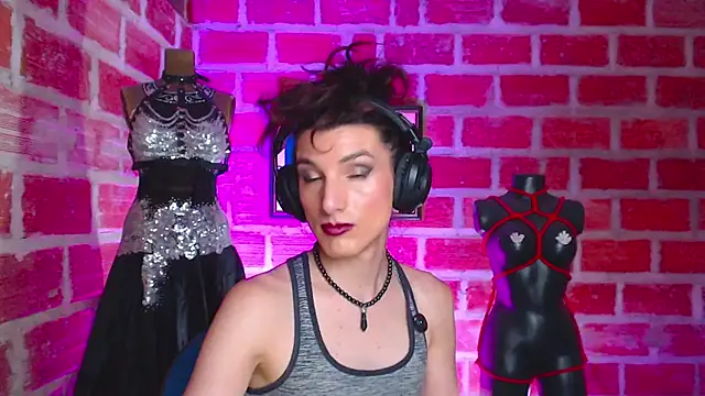 Moira-Hot online show from April 4, 10:41 pm