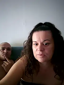 PerleRaree online show from June 18, 7:32 am