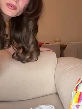 SophiiaStarr online show from April 4, 7:34 pm