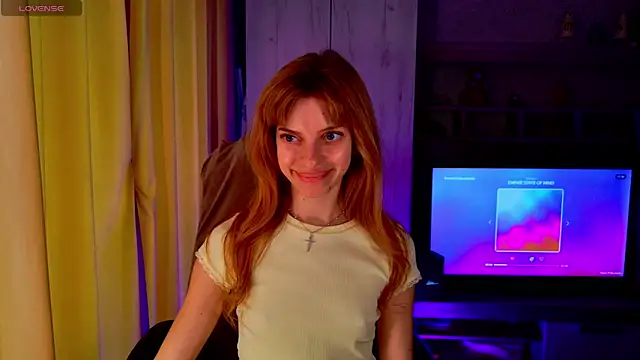 mari  papi online show from March 28, 2:05 pm