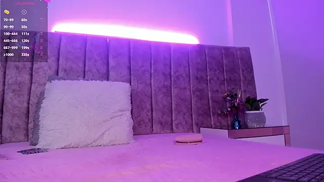 Ambeer fox  online show from April 11, 12:42 pm