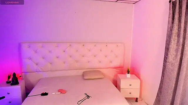 Ambeer fox  online show from November 28, 8:12 pm