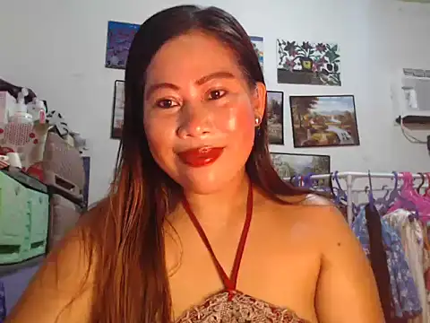 filipina beauty online show from October 31, 11:31 pm