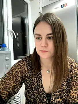 Risky-Flower online show from October 4, 5:50 pm