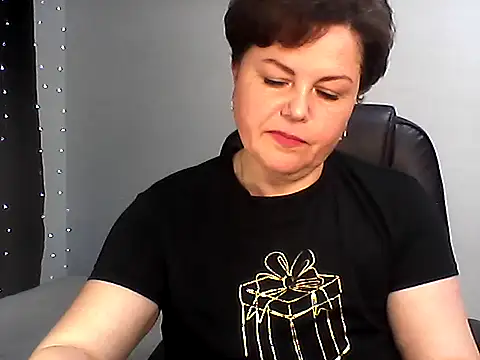 EllaLove2277 online show from January 5, 6:22 pm