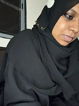 SpicykhalifaX online show from June 3, 5:40 pm