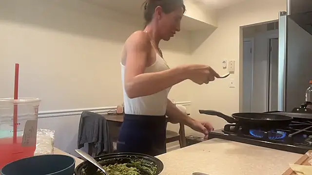 NurseStephania online show from October 7, 3:05 pm