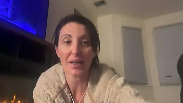 NurseStephania online show from November 7, 5:57 am